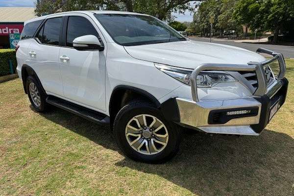2016 Toyota Fortuner GX GUN156R