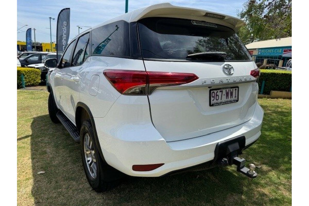 2016 Toyota Fortuner GX GUN156R
