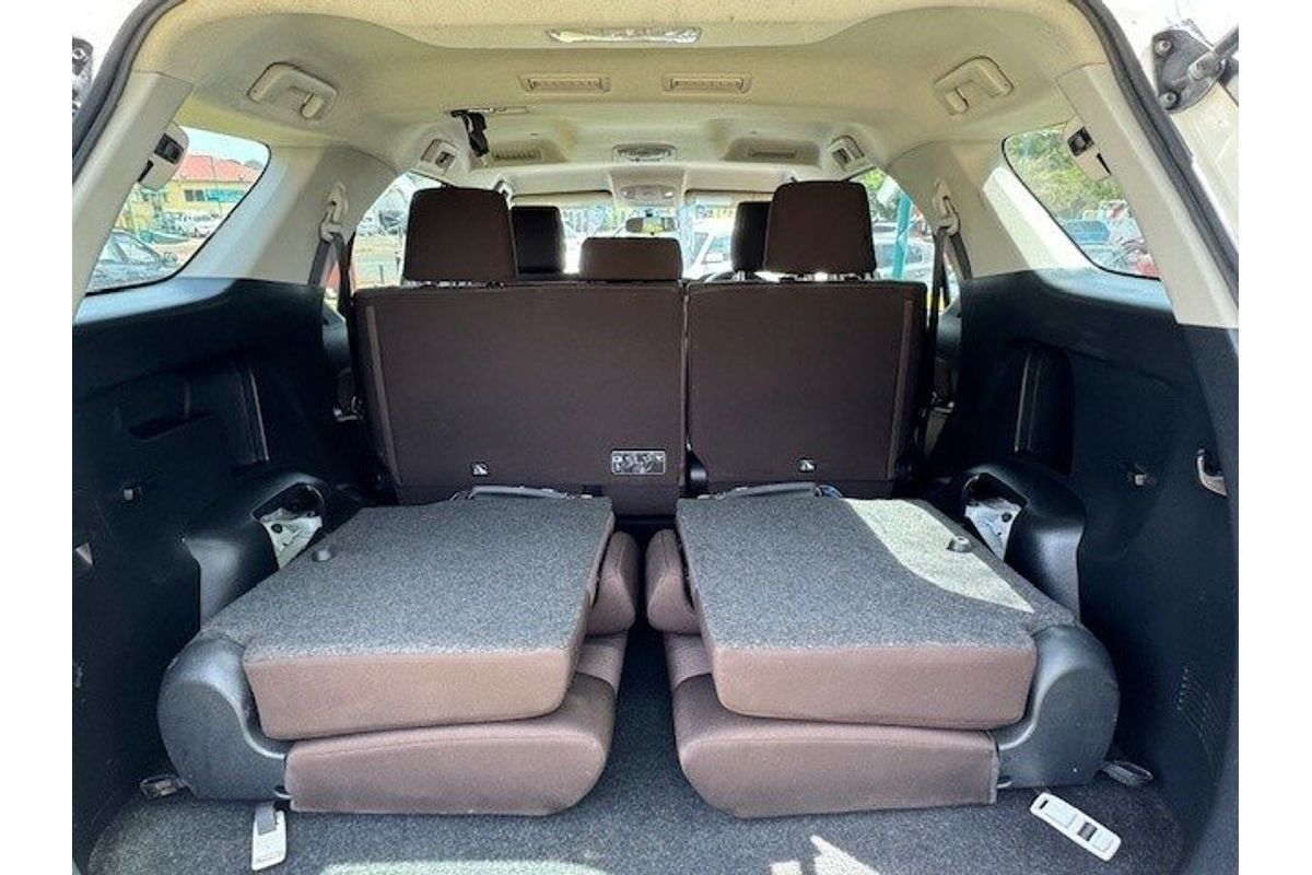 2016 Toyota Fortuner GX GUN156R