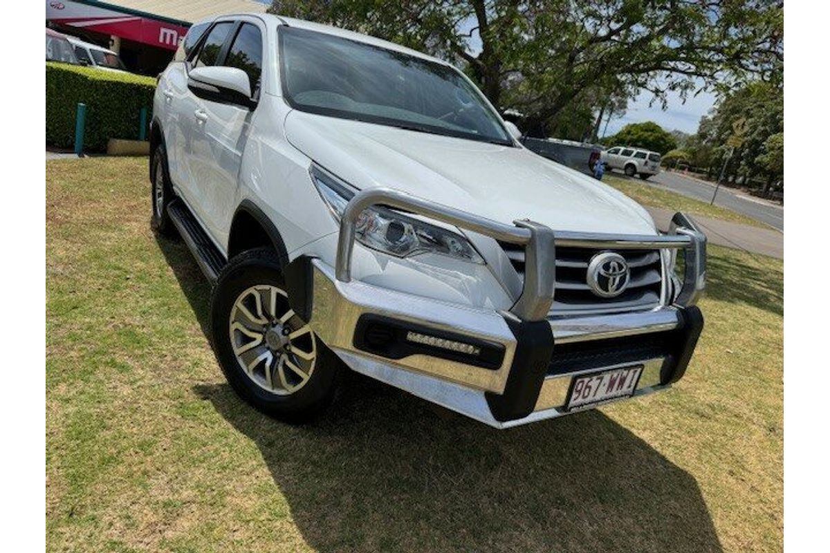2016 Toyota Fortuner GX GUN156R