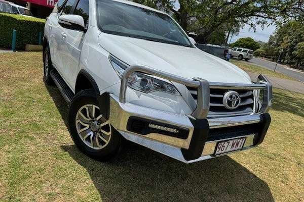 2016 Toyota Fortuner GX GUN156R