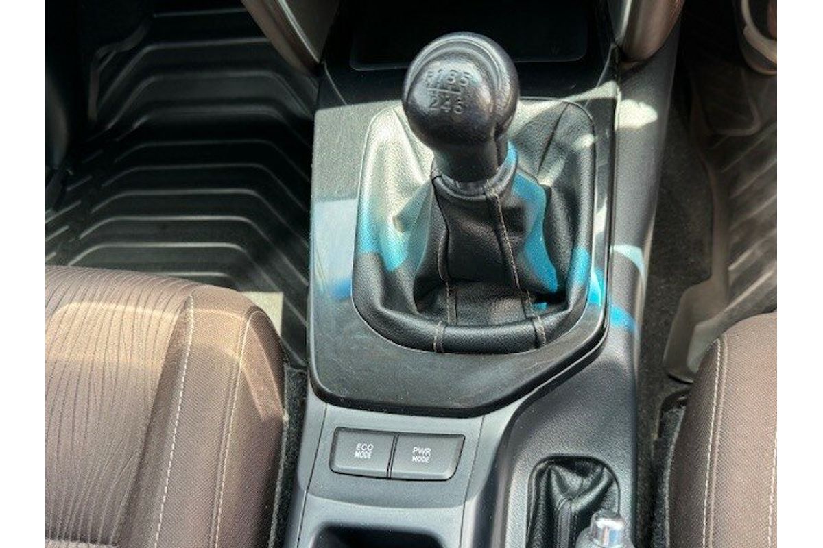 2016 Toyota Fortuner GX GUN156R