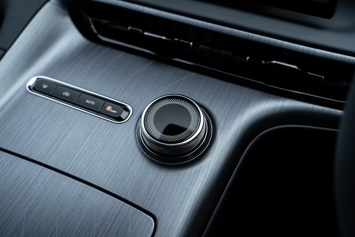 2025 Geely EX5 Inspire E245