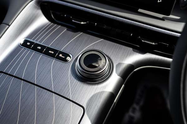 2025 Geely EX5 Inspire E245
