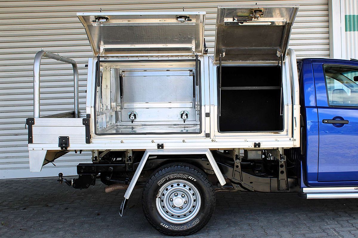 2019 Isuzu D-MAX SX 4X4