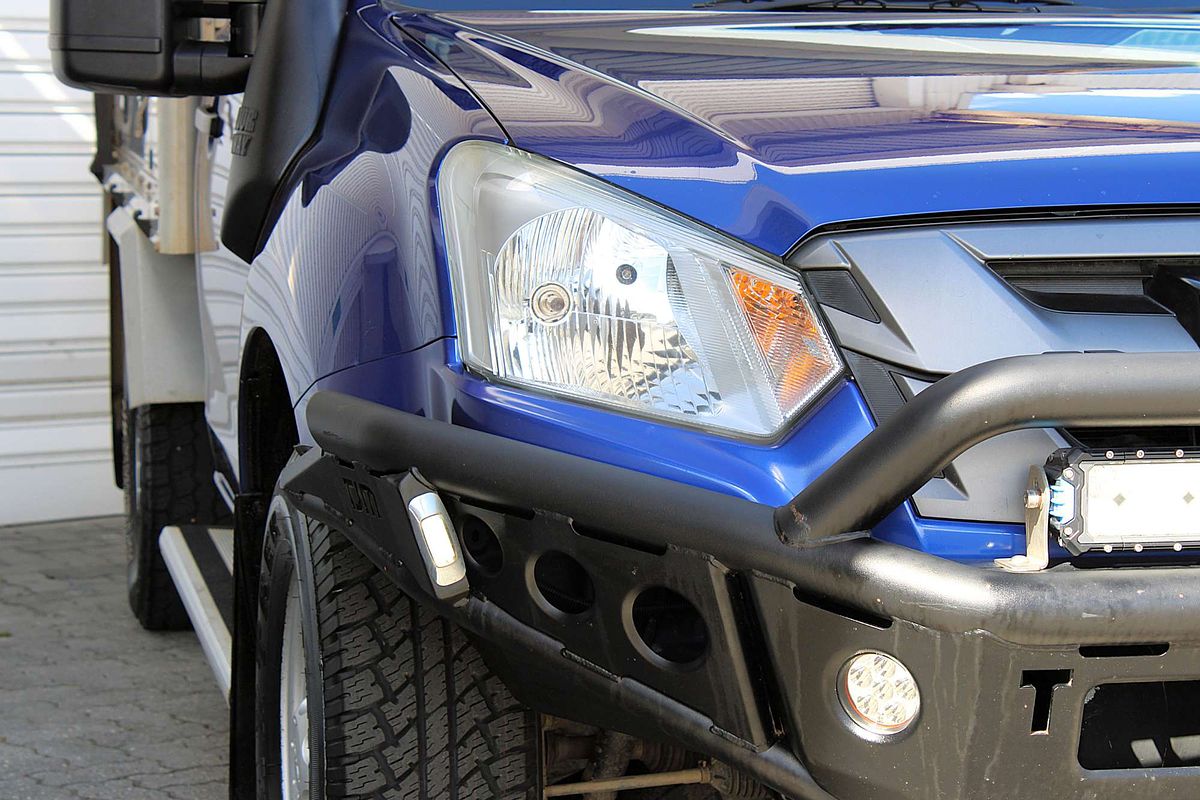 2019 Isuzu D-MAX SX 4X4