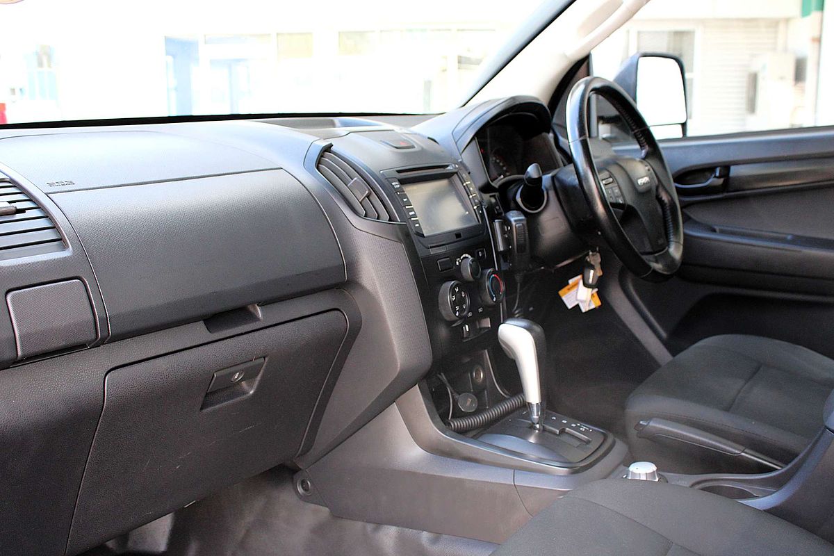 2019 Isuzu D-MAX SX 4X4