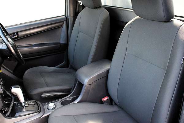 2019 Isuzu D-MAX SX 4X4