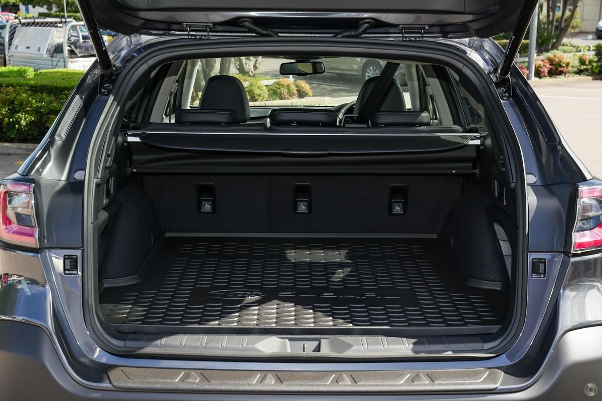 2025 Subaru Outback AWD Touring XT 6GEN