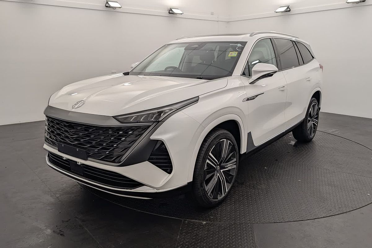 2025 MG QS Essence IS31