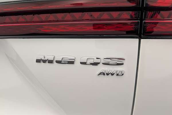 2025 MG QS Essence IS31