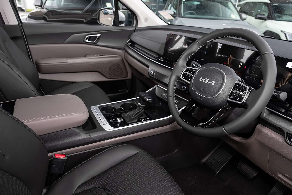 2025 Kia Carnival Sport KA4 PE