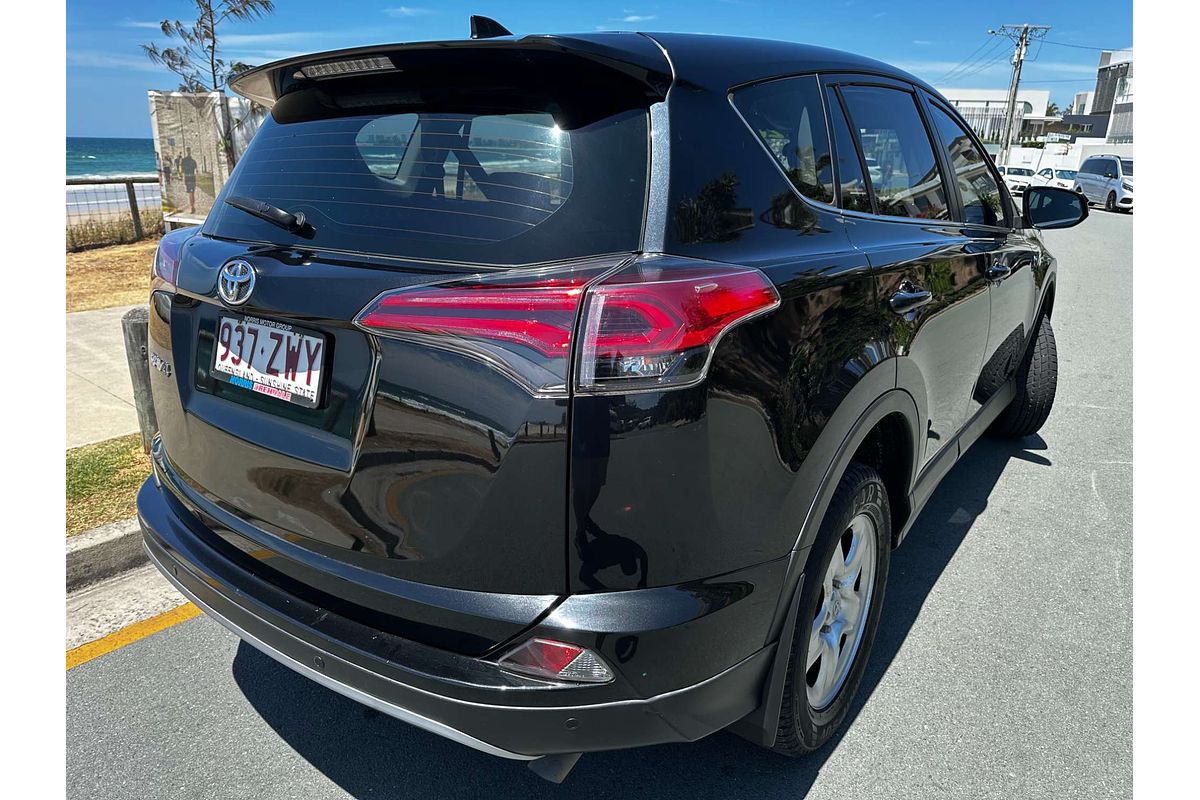 2017 Toyota RAV4 GX ZSA42R