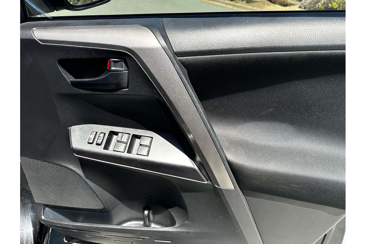 2017 Toyota RAV4 GX ZSA42R