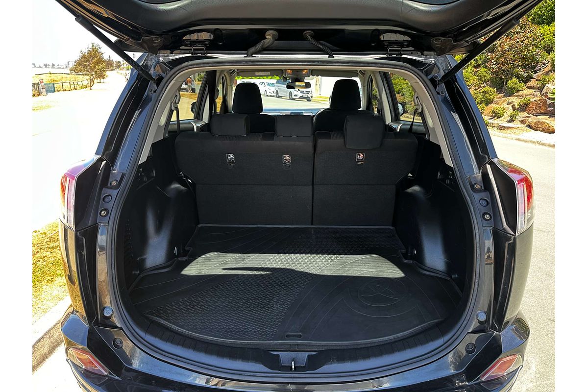 2017 Toyota RAV4 GX ZSA42R