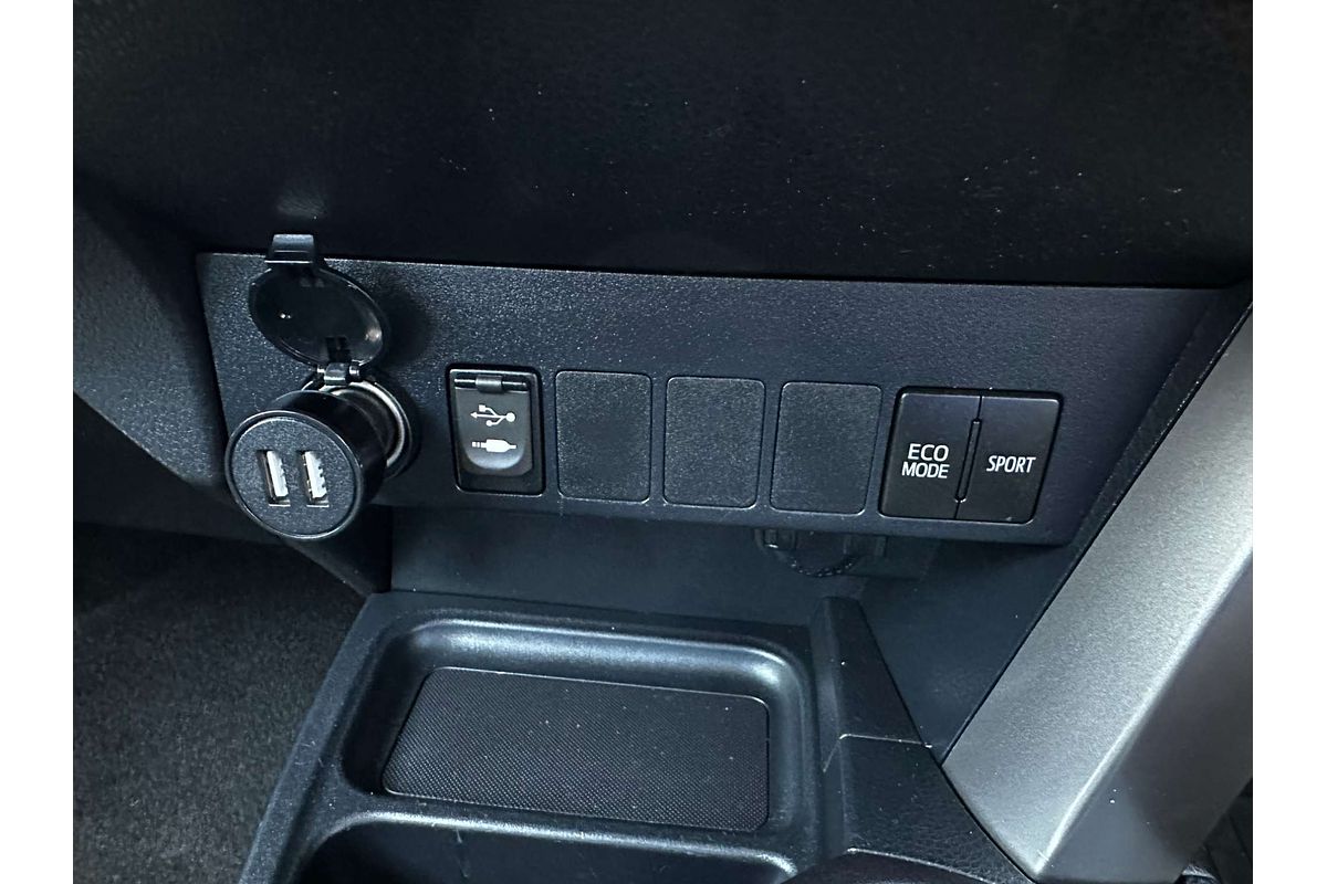 2017 Toyota RAV4 GX ZSA42R