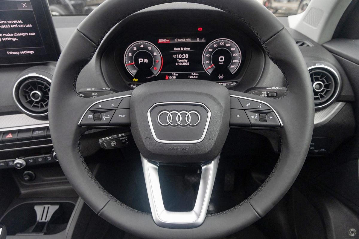 2025 Audi Q2 35 TFSI S line edition GA