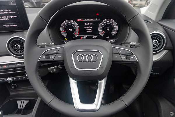 2025 Audi Q2 35 TFSI S line edition GA