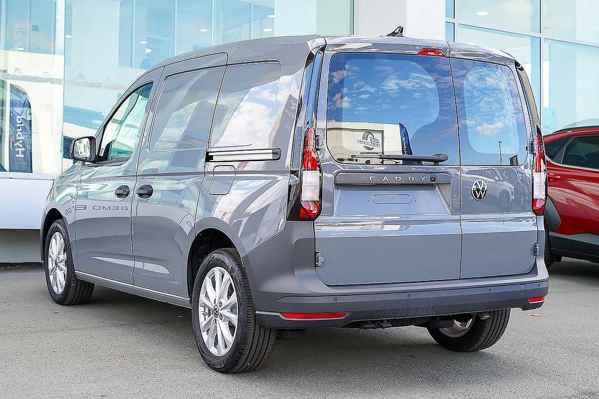 2025 Volkswagen Caddy TDI320 5 SWB