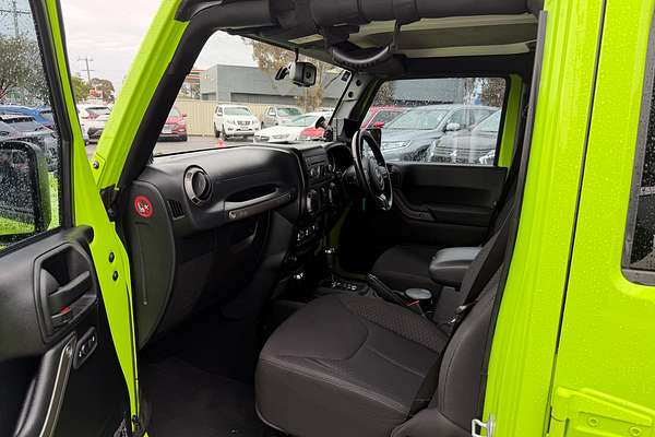 2012 Jeep Wrangler Unlimited Sport JK