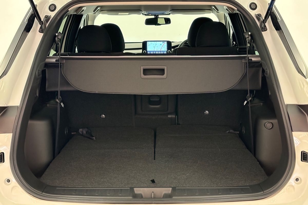 2024 Mitsubishi Outlander LS ZM