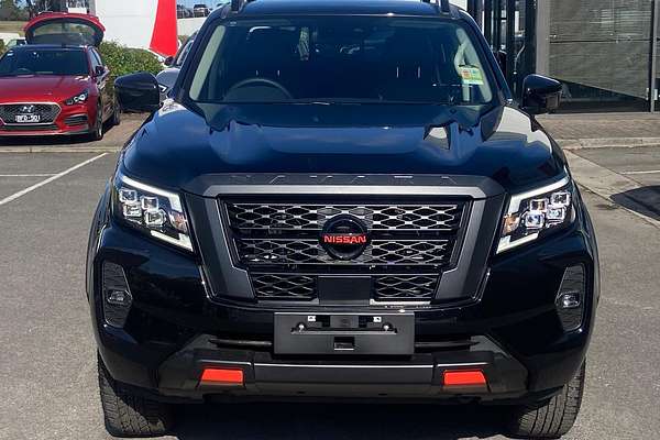 2025 Nissan Navara PRO-4X D23 4X4