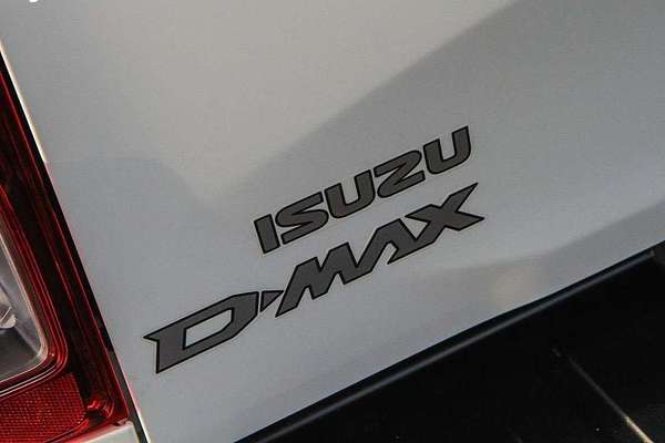 2025 Isuzu D-MAX SX 4X4
