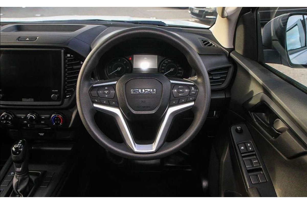 2025 Isuzu D-MAX SX 4X4