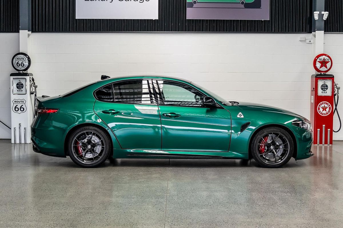 2025 Alfa Romeo Giulia Quadrifoglio Series 5