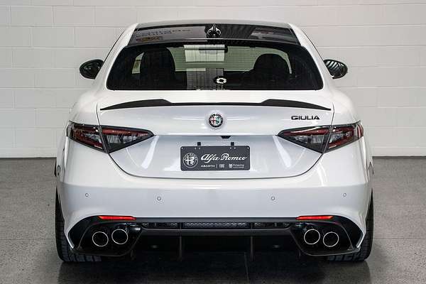 2025 Alfa Romeo Giulia Quadrifoglio Super Sport Series 5
