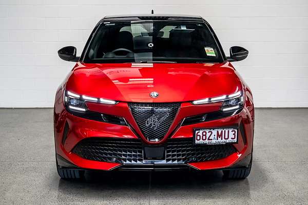 2025 Alfa Romeo Junior Elettrica