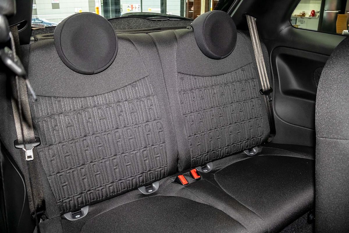 2024 Fiat 500 Dolcevita