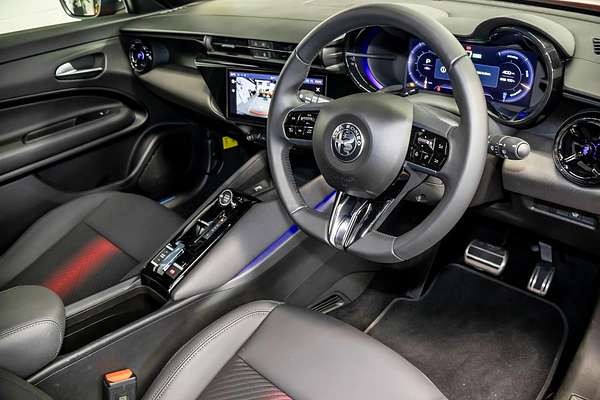 2025 Alfa Romeo Junior Elettrica