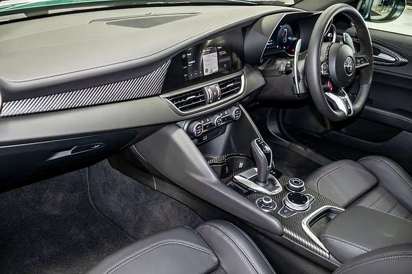 2025 Alfa Romeo Giulia Quadrifoglio Series 5