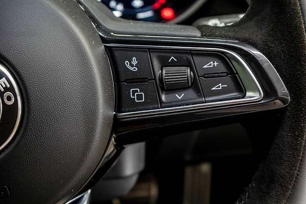 2025 Alfa Romeo Giulia Quadrifoglio Series 5