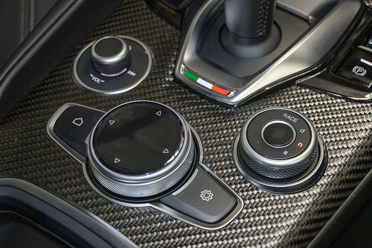 2025 Alfa Romeo Giulia Quadrifoglio Series 5