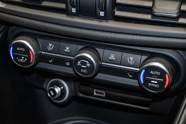 2025 Alfa Romeo Giulia Quadrifoglio Super Sport Series 5