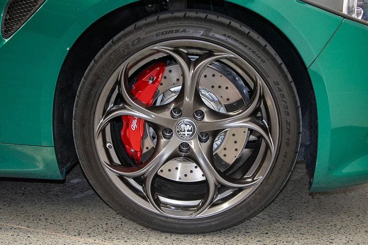 2025 Alfa Romeo Giulia Quadrifoglio Series 5