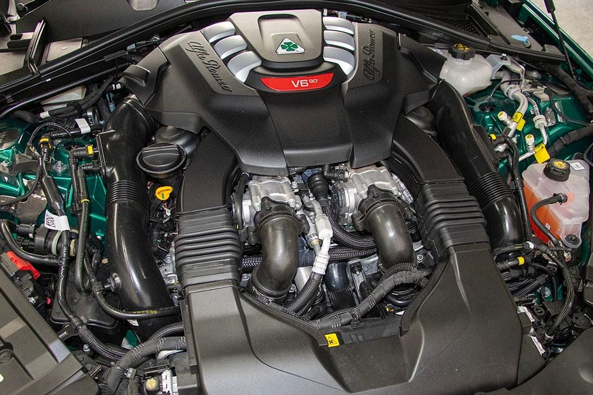 2025 Alfa Romeo Giulia Quadrifoglio Series 5