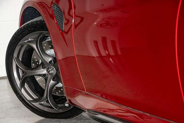 2025 Alfa Romeo Giulia Quadrifoglio Super Sport Series 5