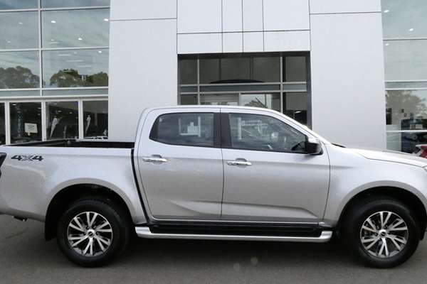 2024 Isuzu D-MAX LS-U