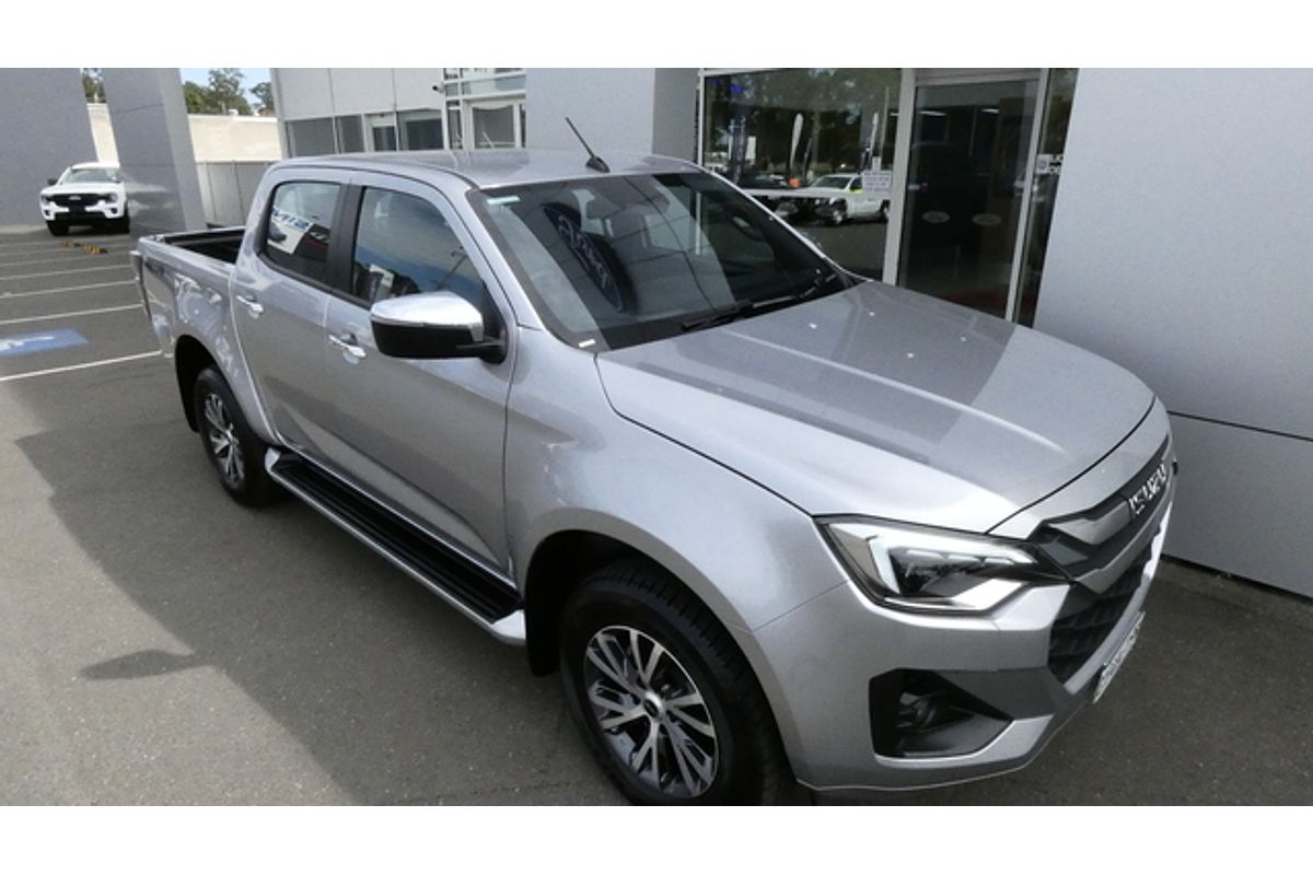 2024 Isuzu D-MAX LS-U