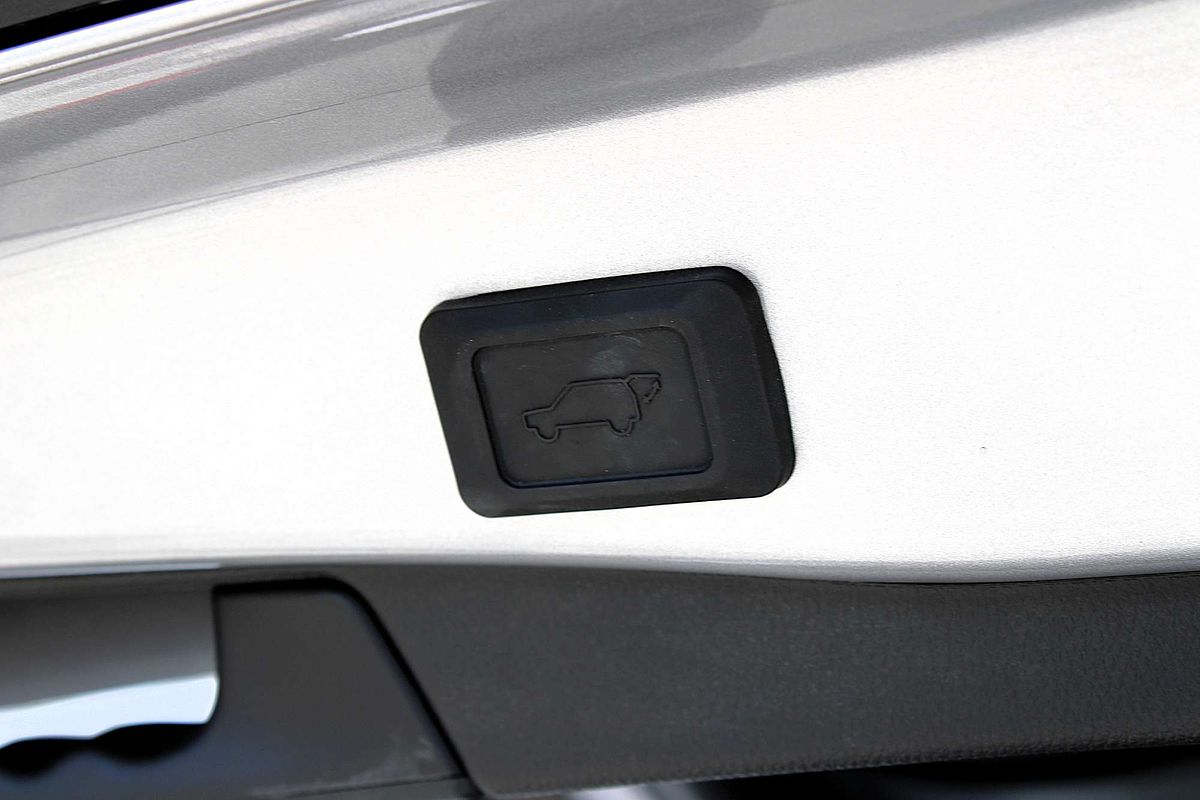 2023 Toyota RAV4 Cruiser AXAH52R