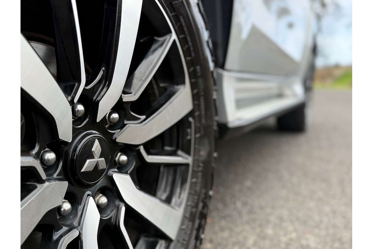 2019 Mitsubishi Pajero Sport GLS QE