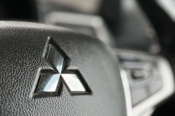 2019 Mitsubishi Pajero Sport GLS QE