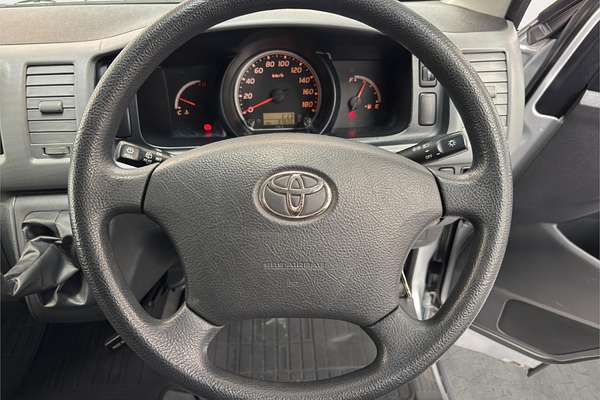 2009 Toyota Hiace