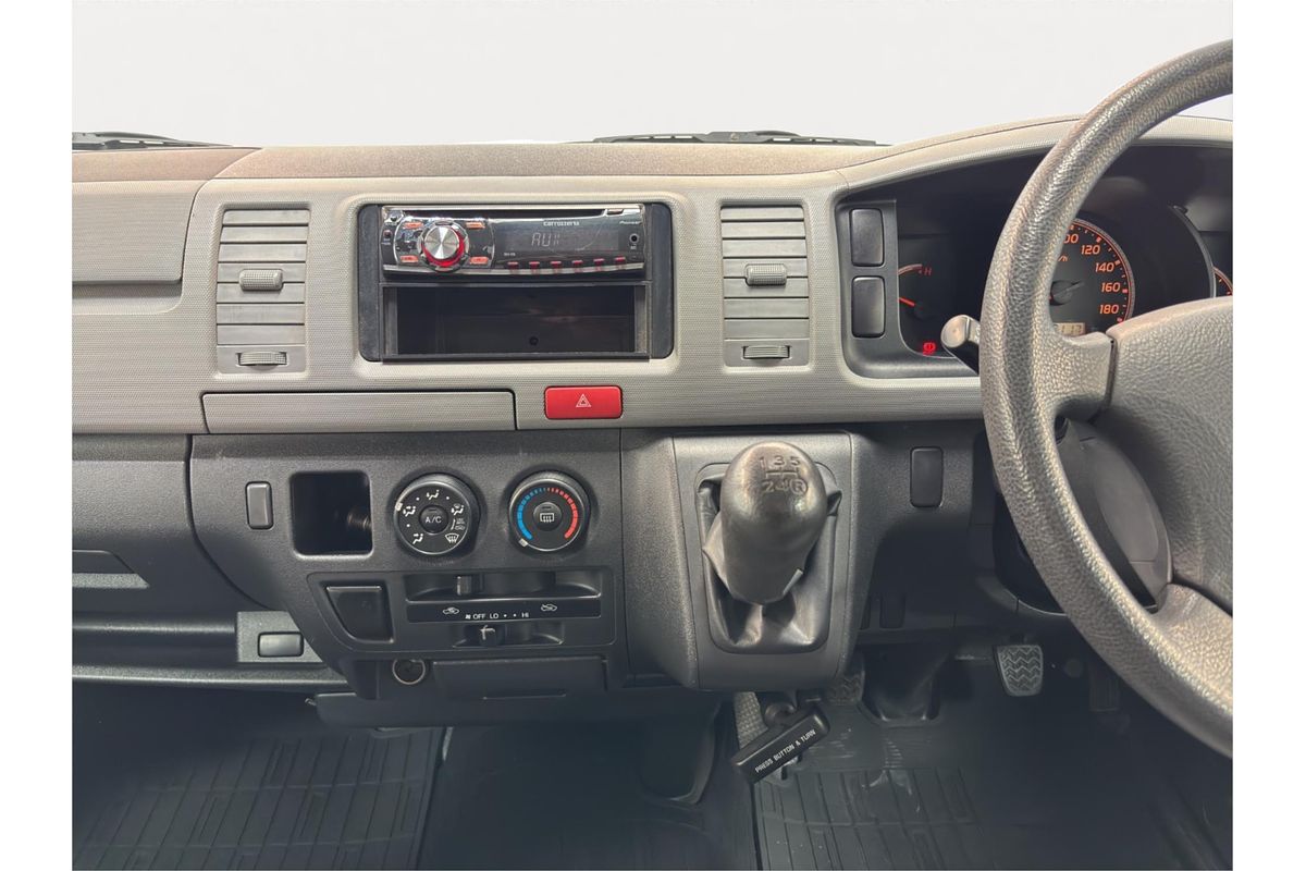 2009 Toyota Hiace