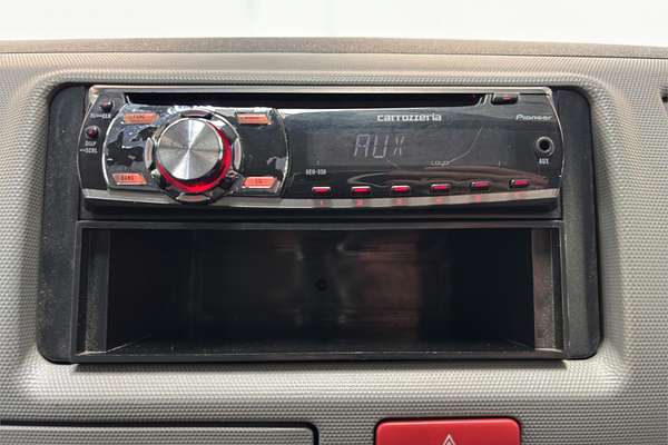 2009 Toyota Hiace