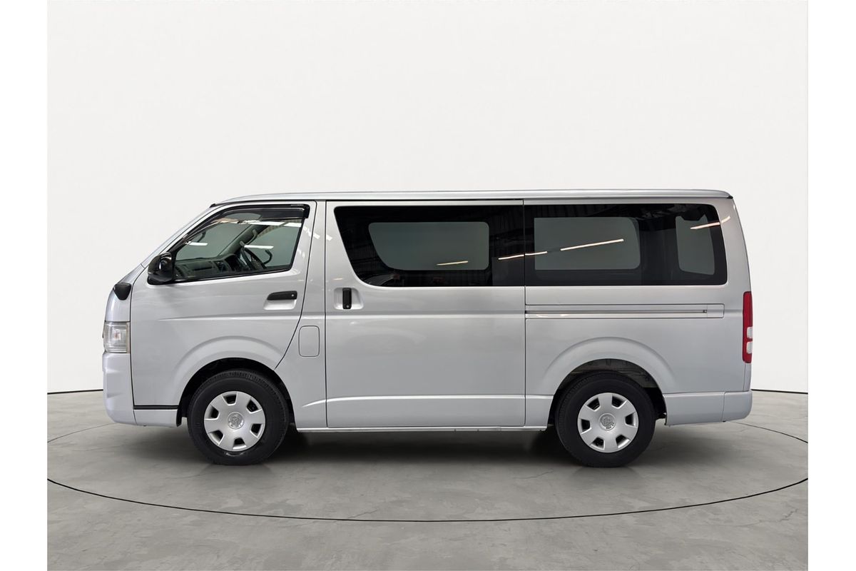 2009 Toyota Hiace