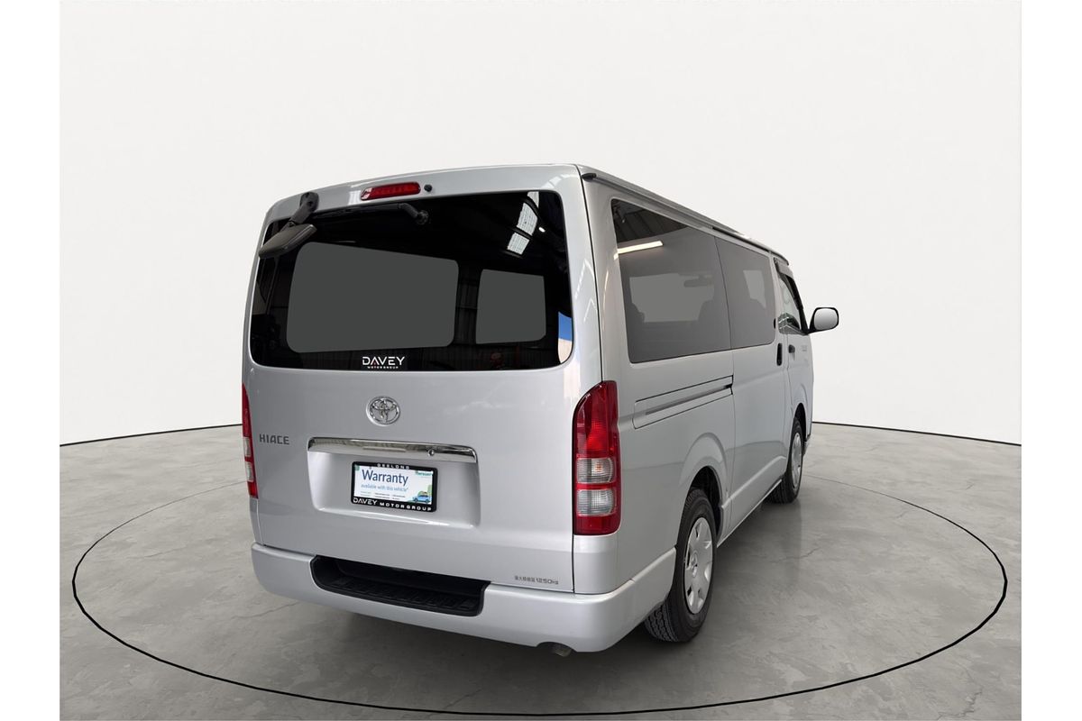 2009 Toyota Hiace